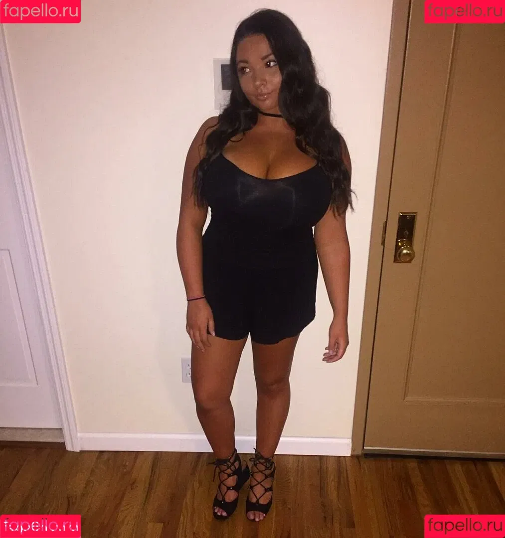 Jenn M Onlyfans Photo Gallery 