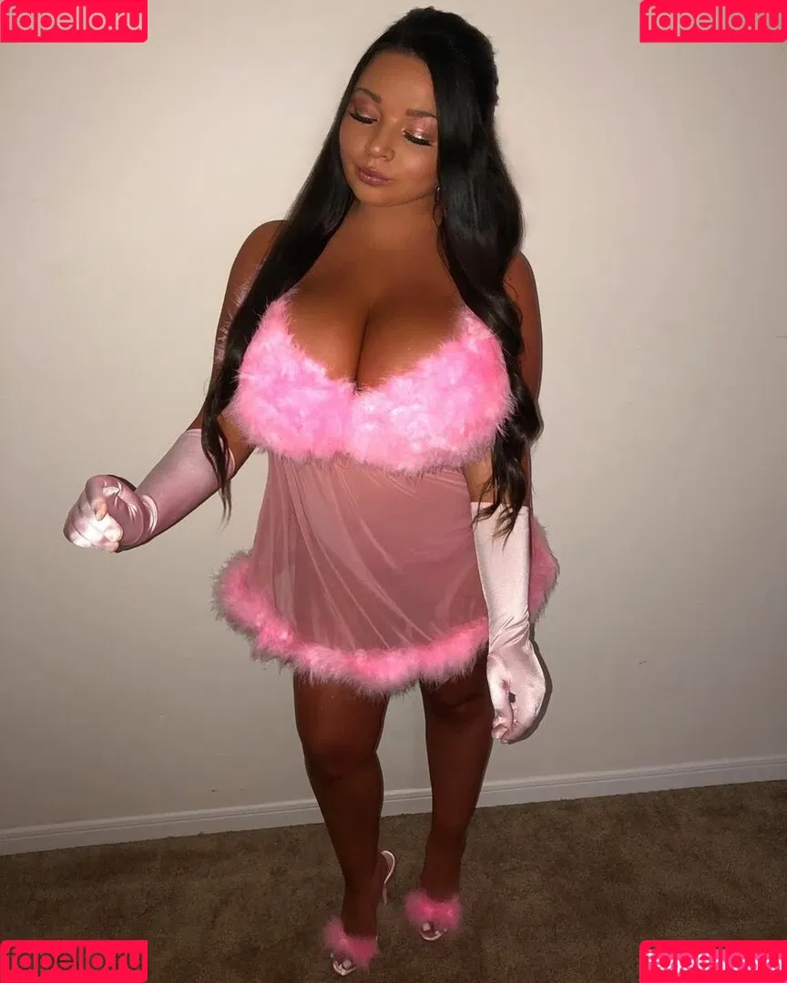 Jenn M Onlyfans Photo Gallery 