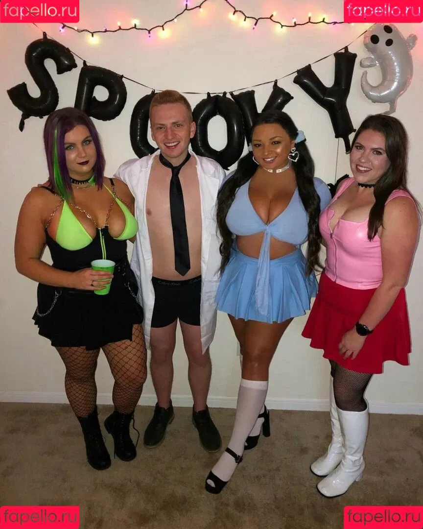 Jenn M Onlyfans Photo Gallery 