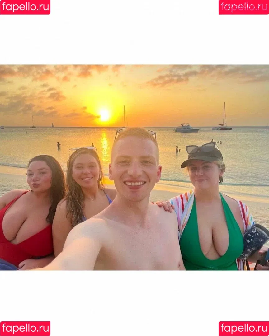 Jenn M Onlyfans Photo Gallery 