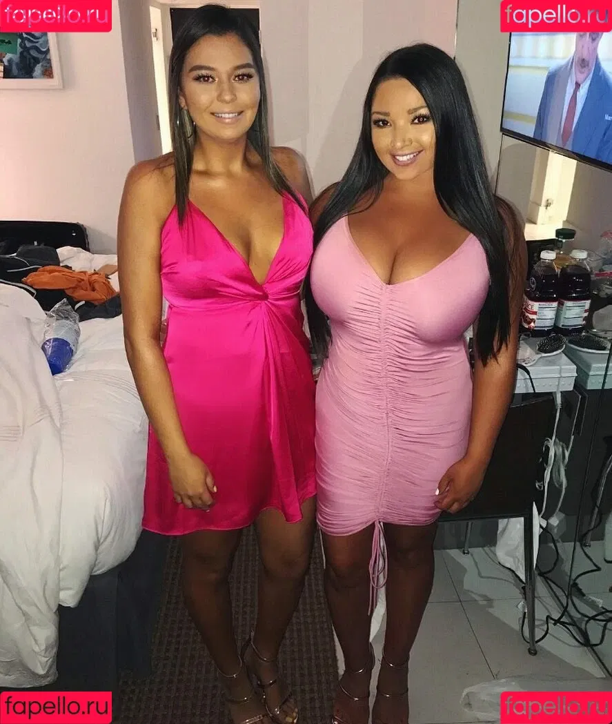 Jenn M Onlyfans Photo Gallery 