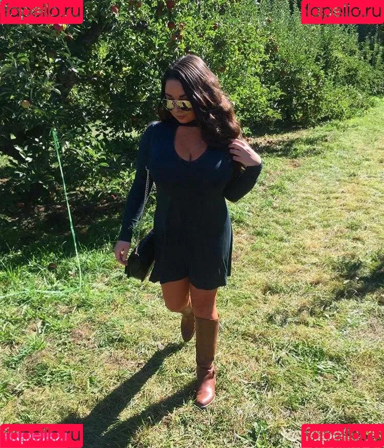 Jenn M Onlyfans Photo Gallery 