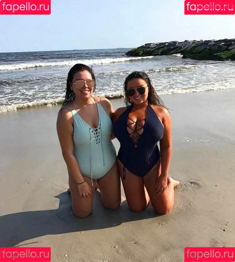 Jenn M Onlyfans Photo Gallery 