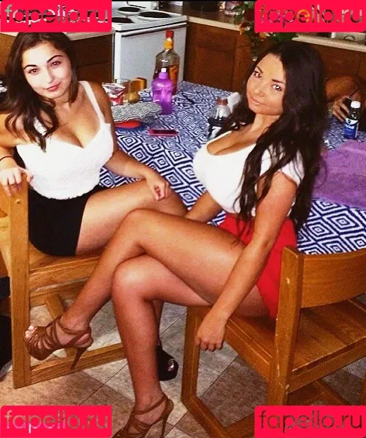 Jenn M Onlyfans Photo Gallery 