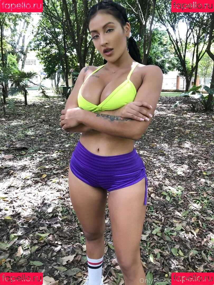 milenasky Onlyfans Photo Gallery 