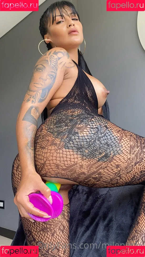 milenasky Onlyfans Photo Gallery 
