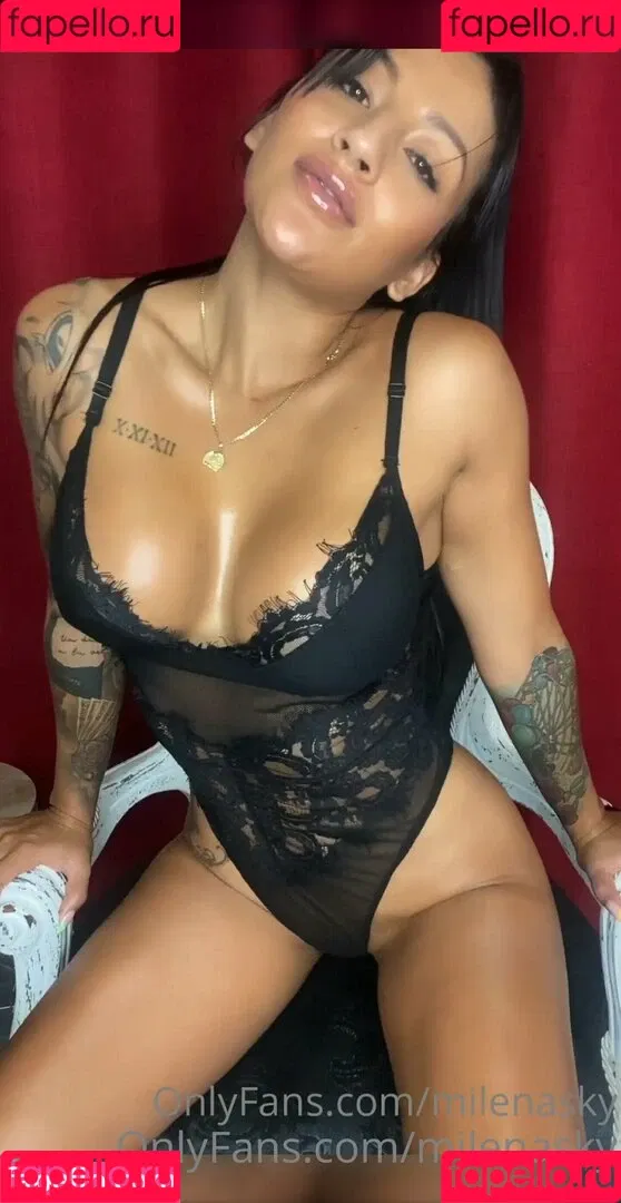 milenasky Onlyfans Photo Gallery 