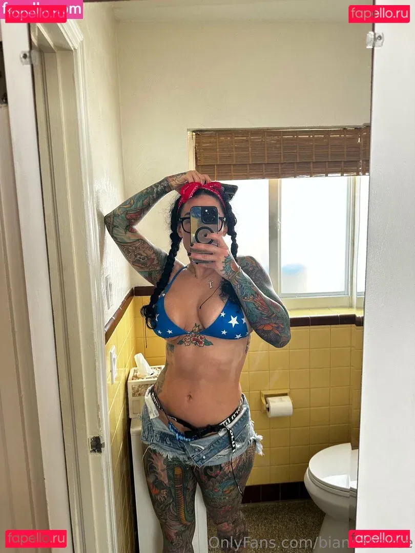 biancabailee Onlyfans Photo Gallery 