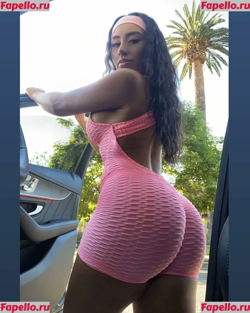 Princess Jasmin Onlyfans Photo Gallery 