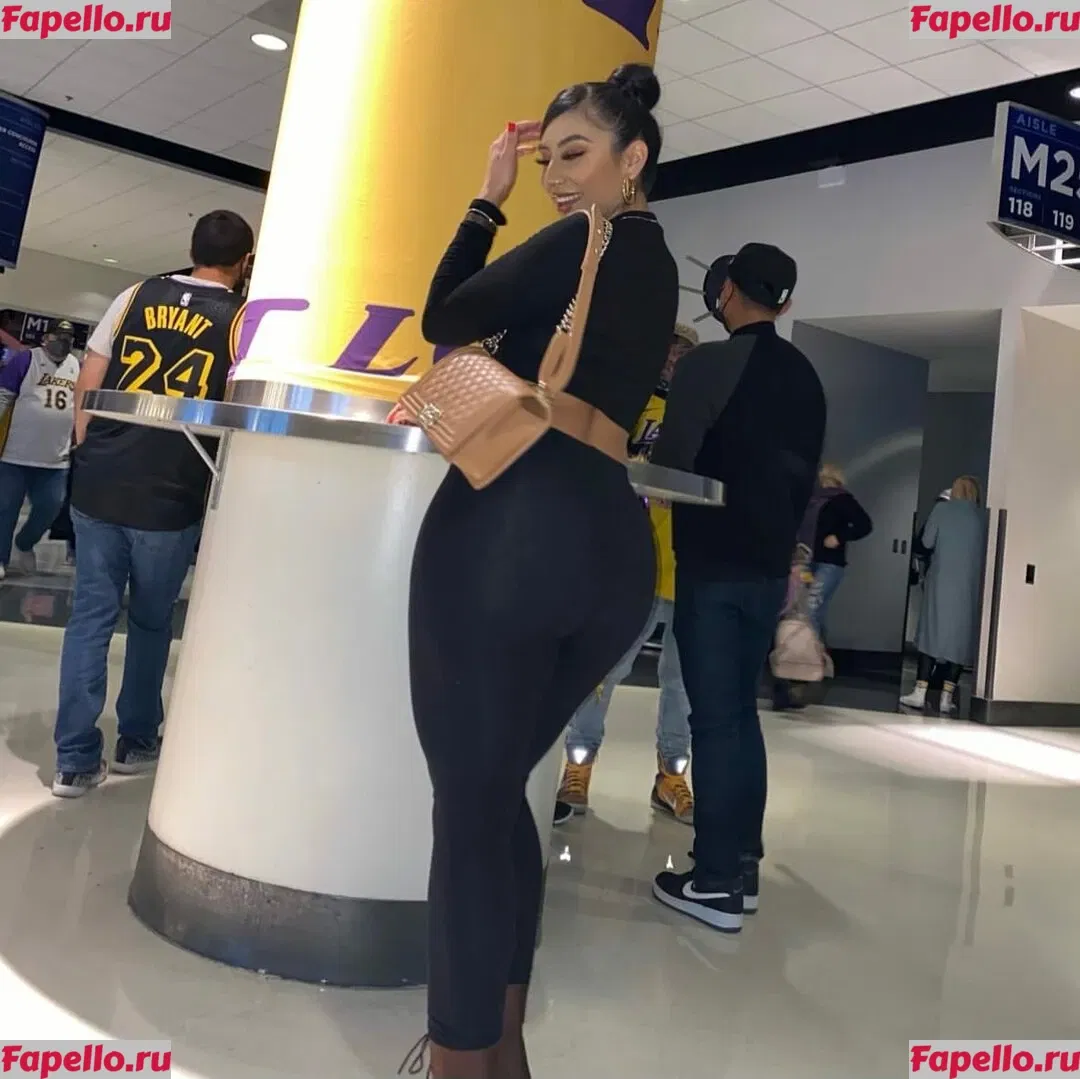 Princess Jasmin Onlyfans Photo Gallery 