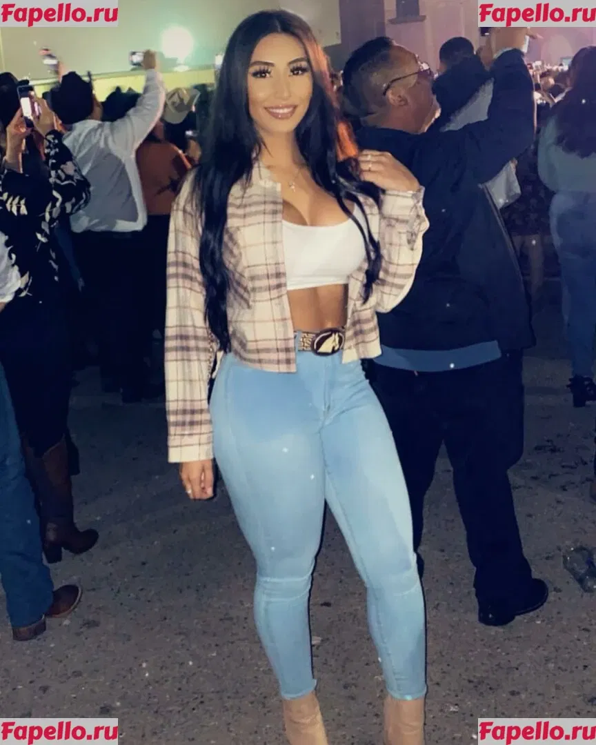 Princess Jasmin Onlyfans Photo Gallery 