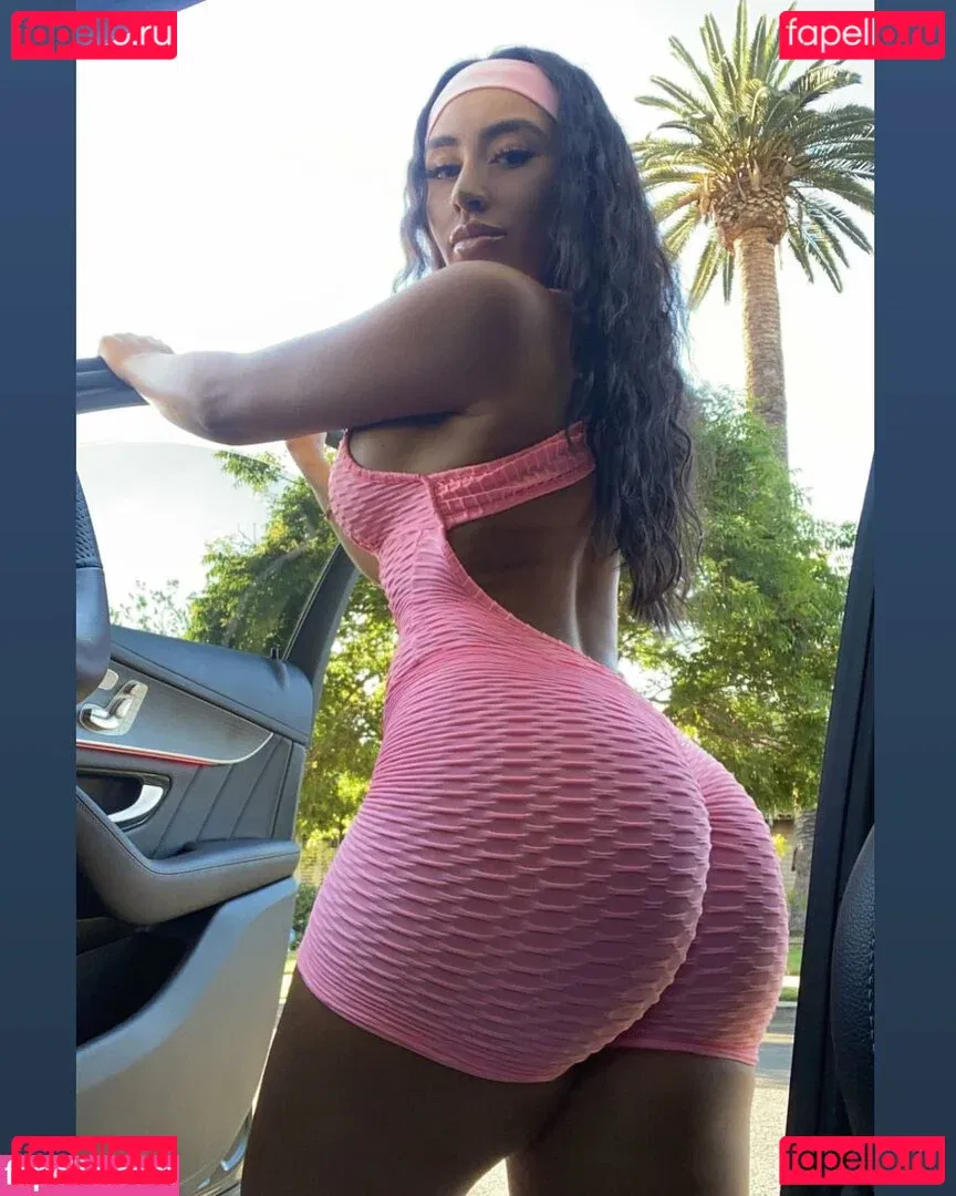 Princess Jasmin Onlyfans Photo Gallery 