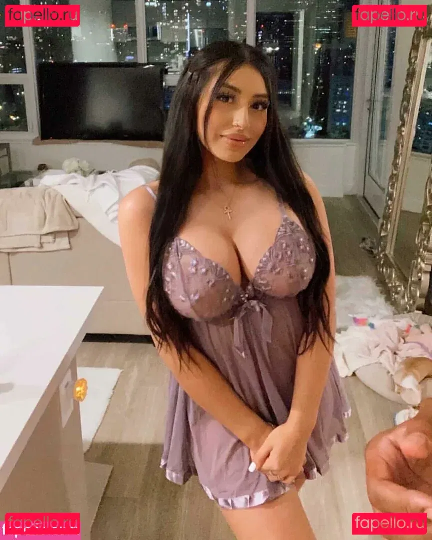 Princess Jasmin Onlyfans Photo Gallery 