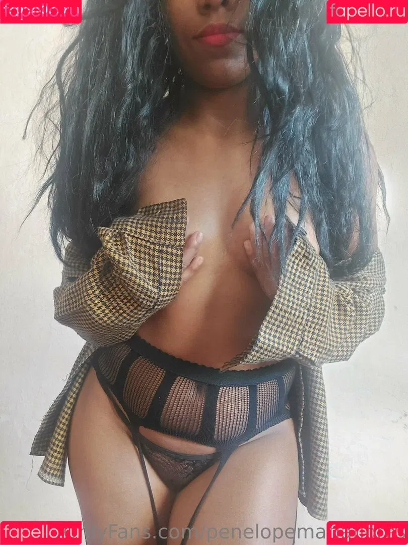 penelopemariaflores Onlyfans Photo Gallery 