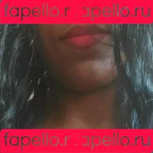penelopemariaflores Onlyfans Photo Gallery 