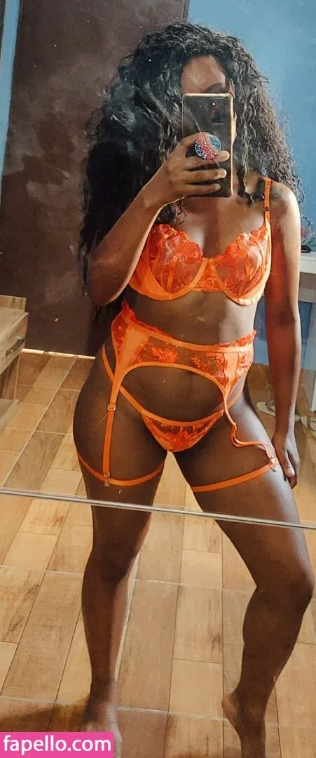 penelopemariaflores Onlyfans Photo Gallery 