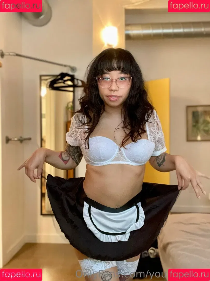 yournana18 Onlyfans Photo Gallery 