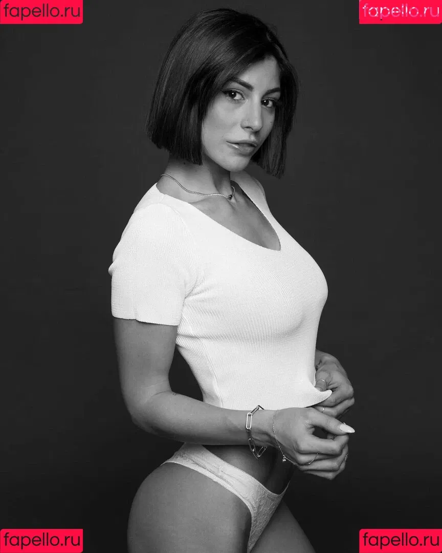 Carolina Dallari Onlyfans Photo Gallery 