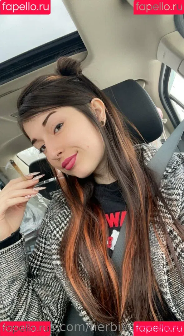 herbivorewh0revip Onlyfans Photo Gallery 