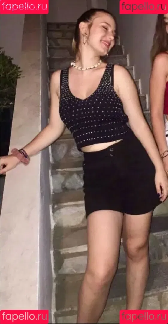 Elena Lagou Onlyfans Photo Gallery 