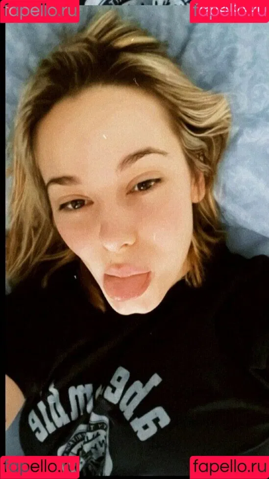 Elena Lagou Onlyfans Photo Gallery 