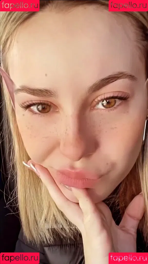 Elena Lagou Onlyfans Photo Gallery 