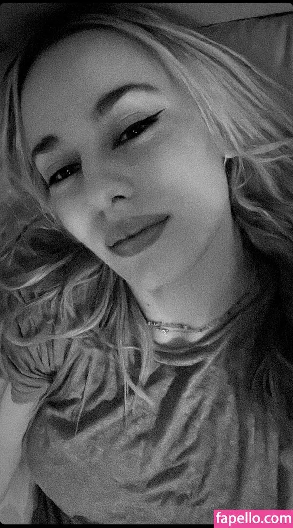 Elena Lagou Onlyfans Photo Gallery 