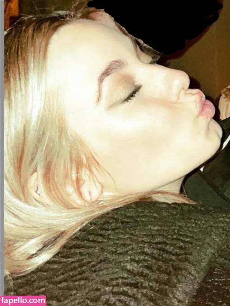 Elena Lagou Onlyfans Photo Gallery 