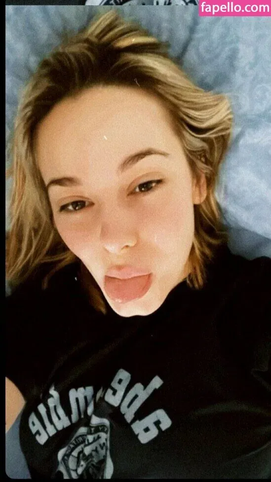 Elena Lagou Onlyfans Photo Gallery 