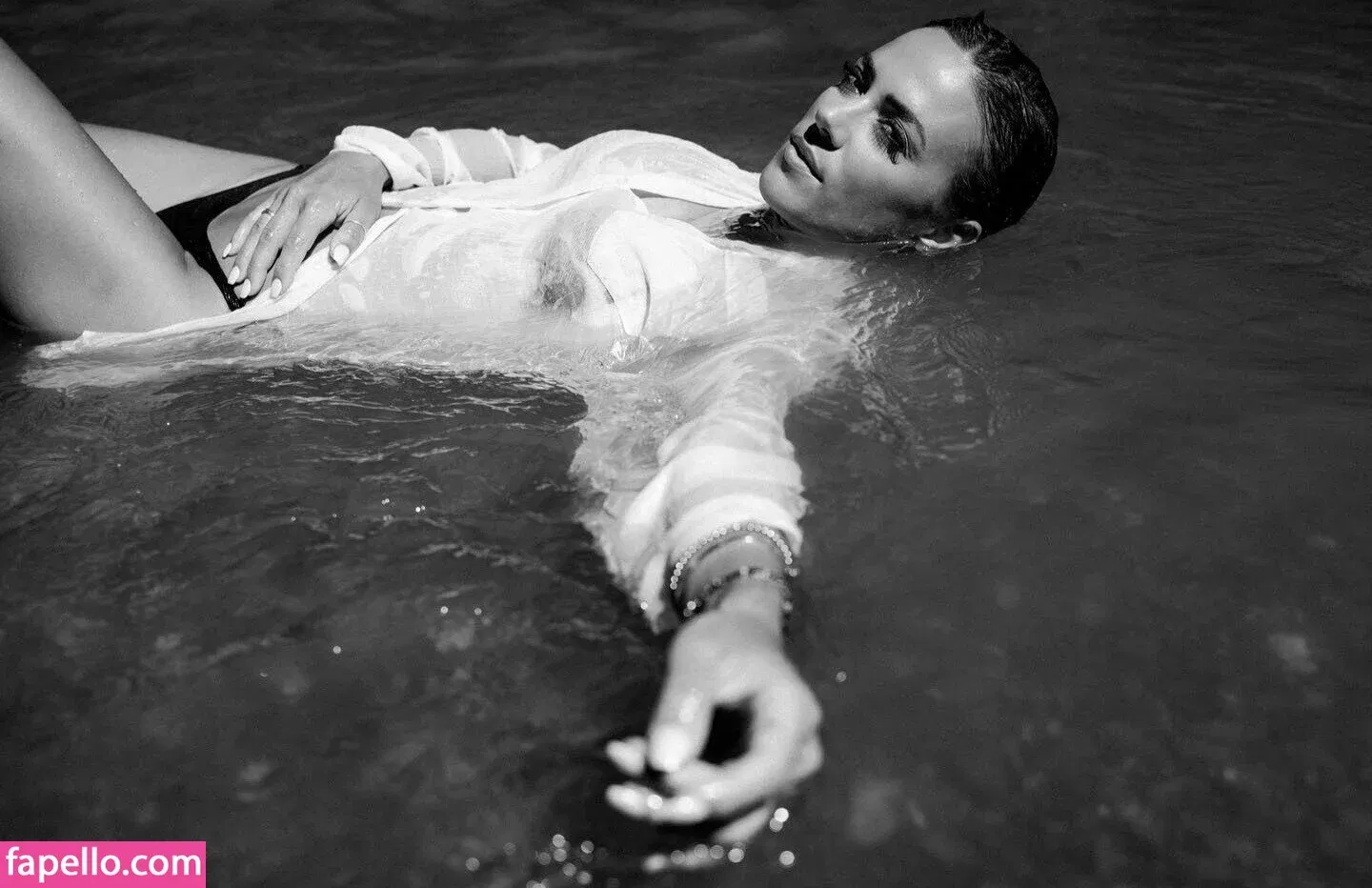 Kurumirori Onlyfans Photo Gallery 