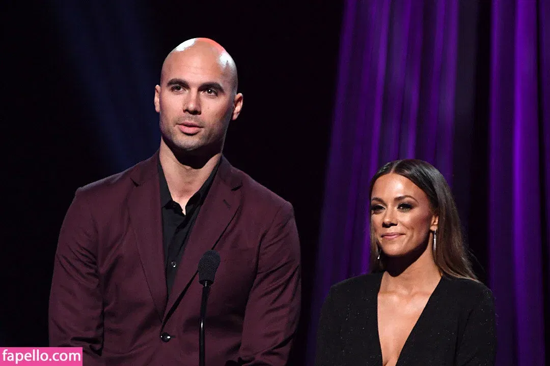 Kurumirori Onlyfans Photo Gallery 