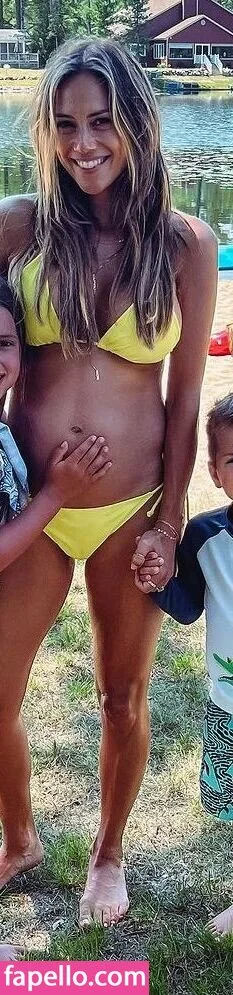 Kurumirori Onlyfans Photo Gallery 