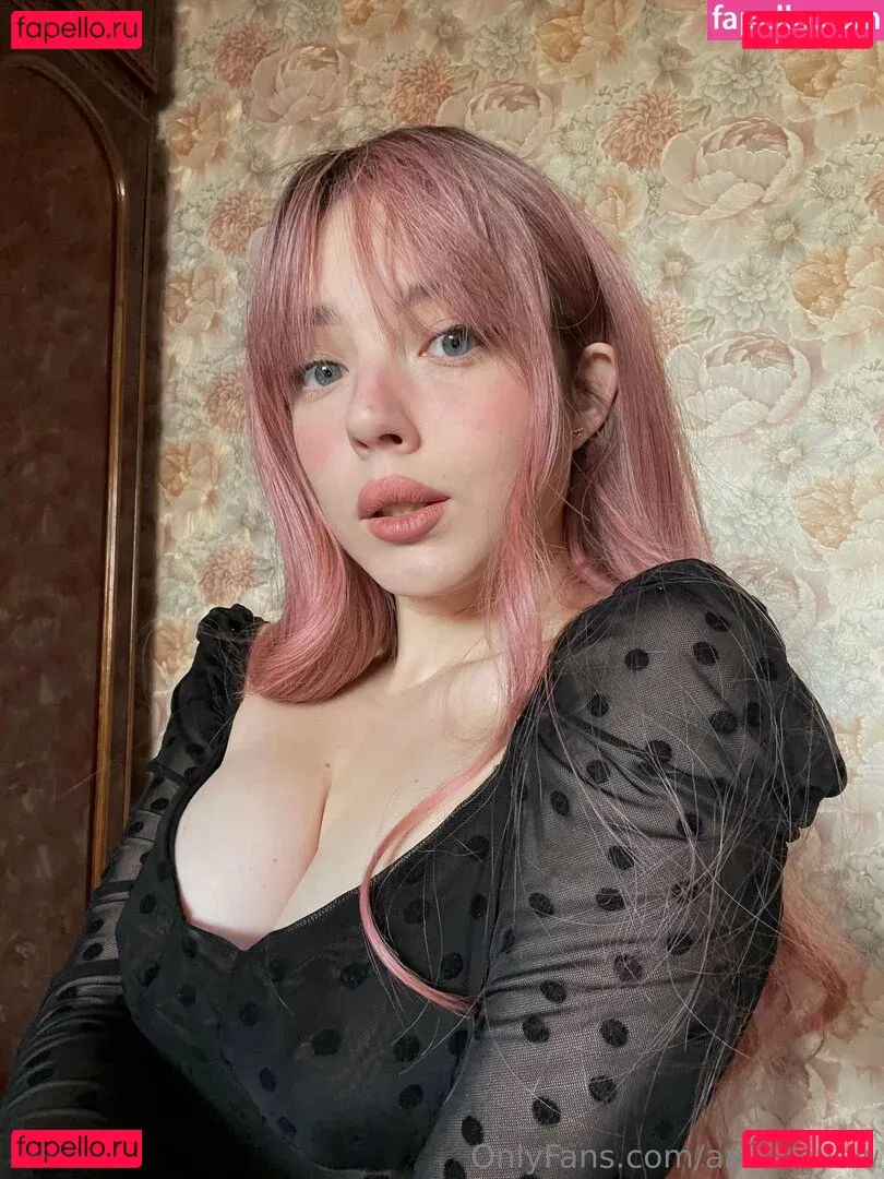 annamyaw Onlyfans Photo Gallery 