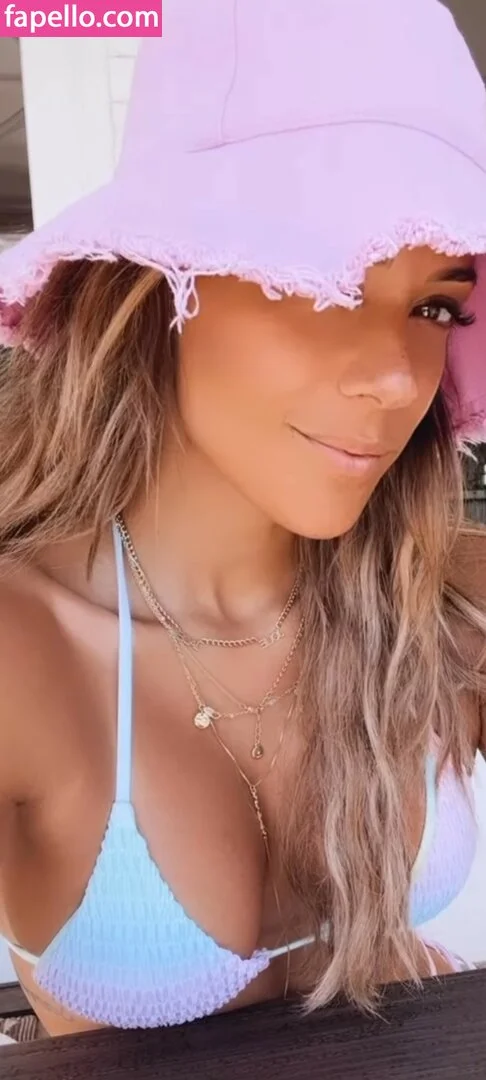 Kurumirori Onlyfans Photo Gallery 