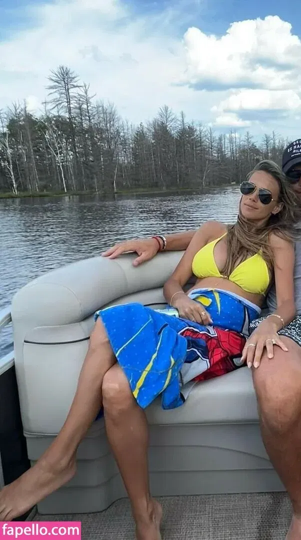 Kurumirori Onlyfans Photo Gallery 