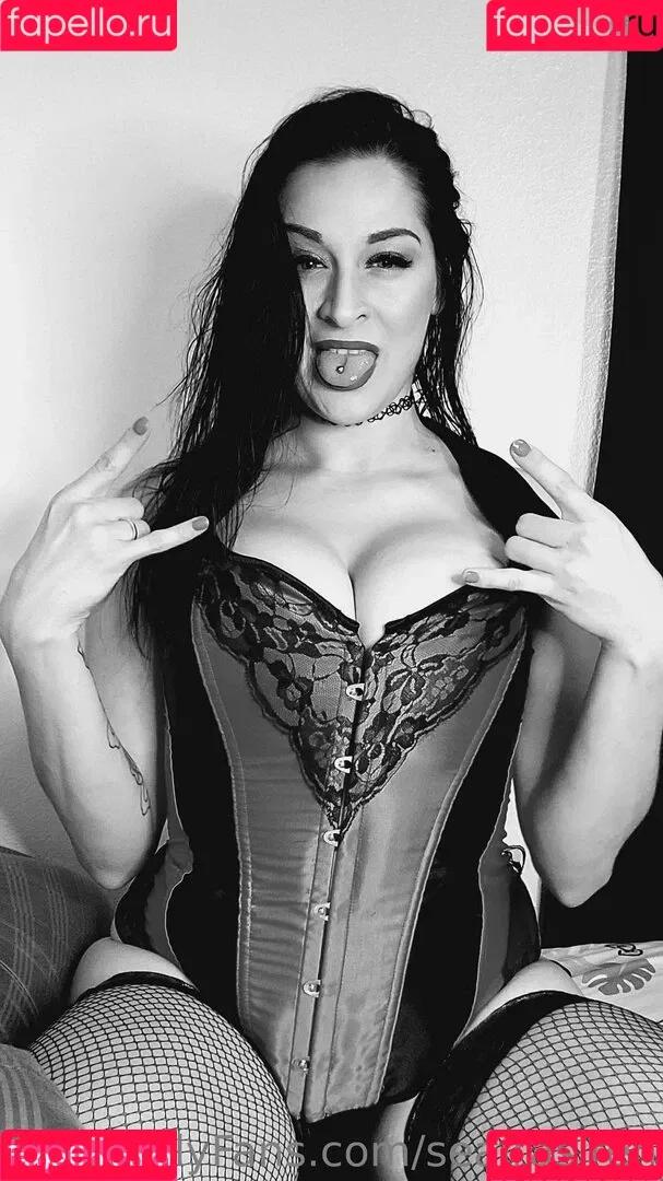 seairasiren Onlyfans Photo Gallery 