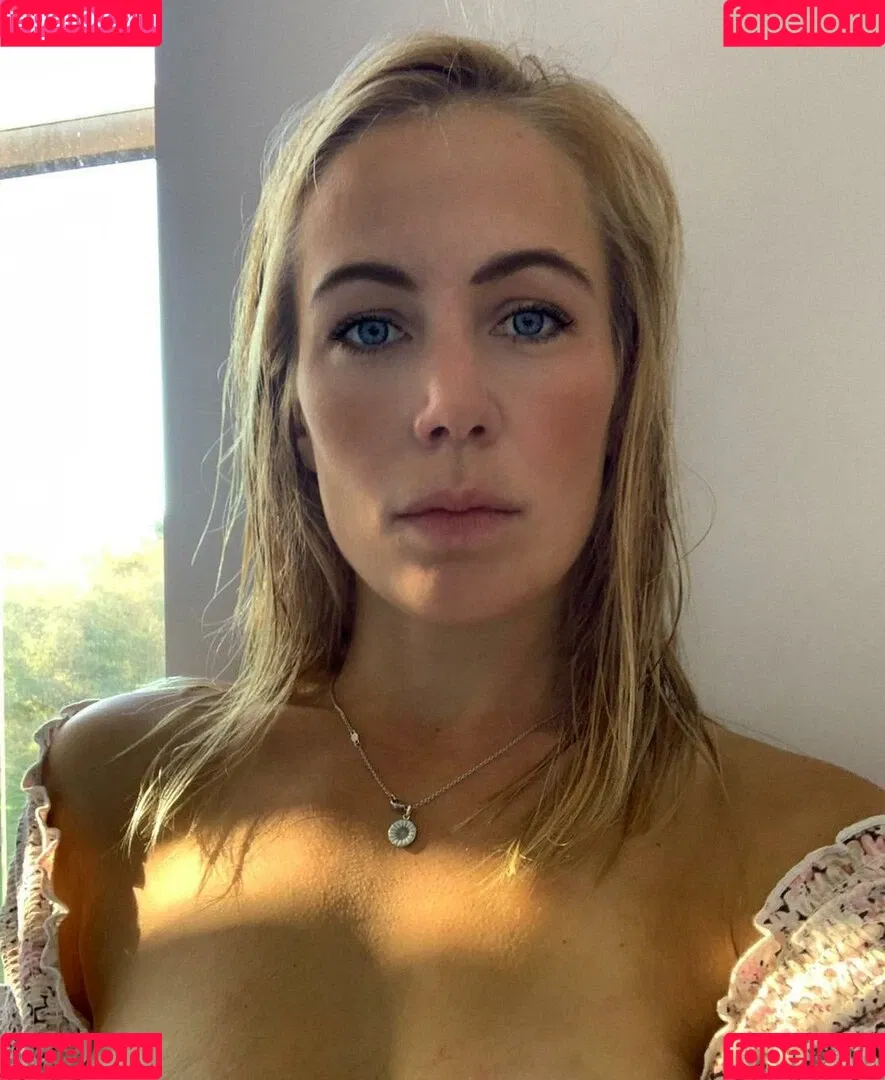 FoxyViking Onlyfans Photo Gallery 