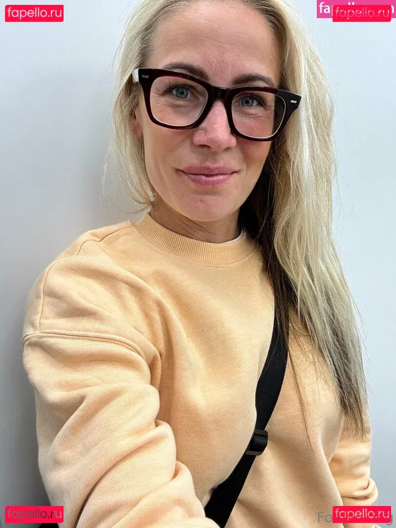 FoxyViking Onlyfans Photo Gallery 