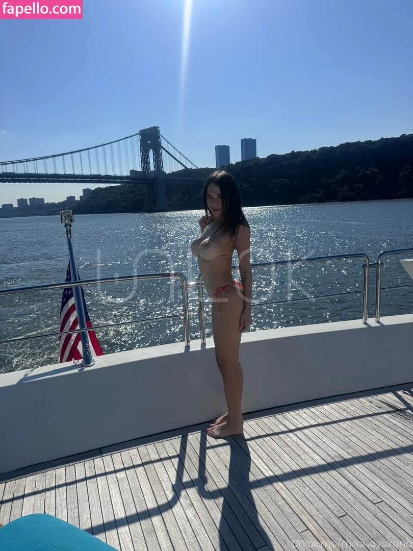 anamanguloo Onlyfans Photo Gallery 