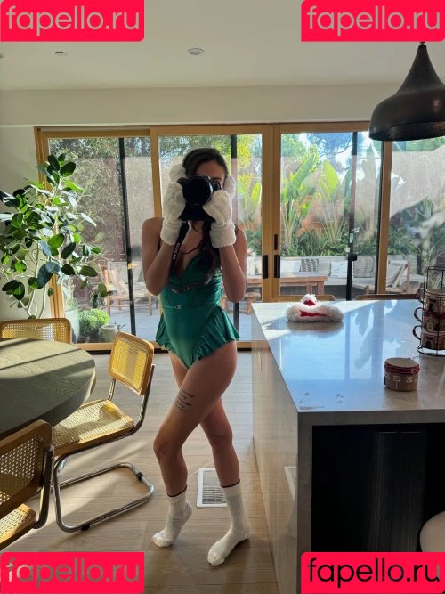 Chloe Veitch Onlyfans Photo Gallery 