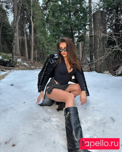 Chloe Veitch Onlyfans Photo Gallery 