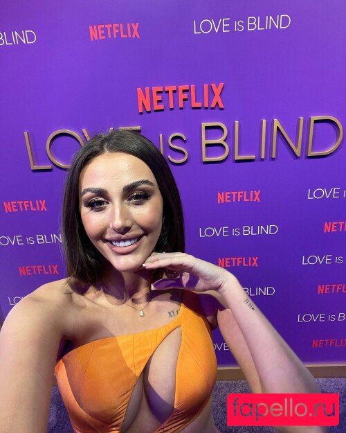 Chloe Veitch Onlyfans Photo Gallery 