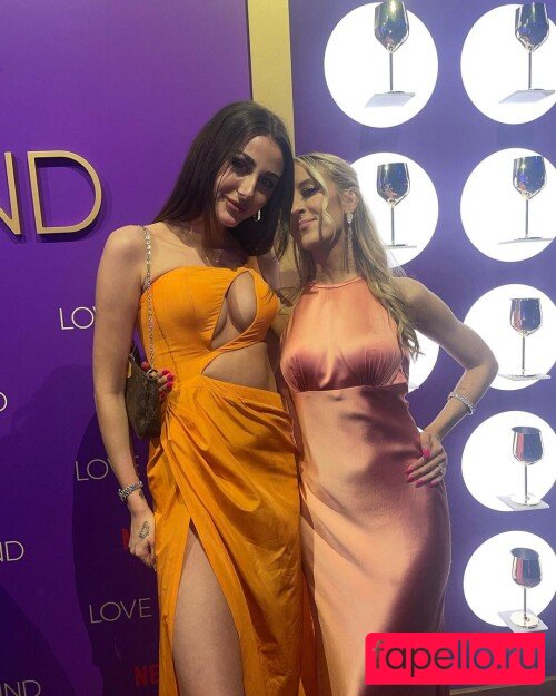 Chloe Veitch Onlyfans Photo Gallery 