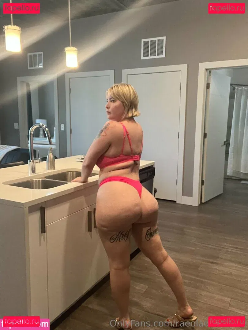 leeleezillafree Onlyfans Photo Gallery 
