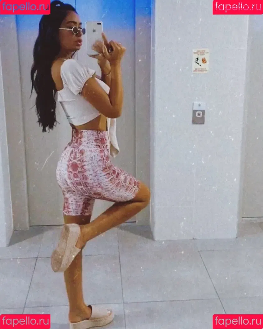 Daniella Pariente Onlyfans Photo Gallery 