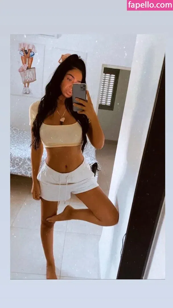 Daniella Pariente Onlyfans Photo Gallery 