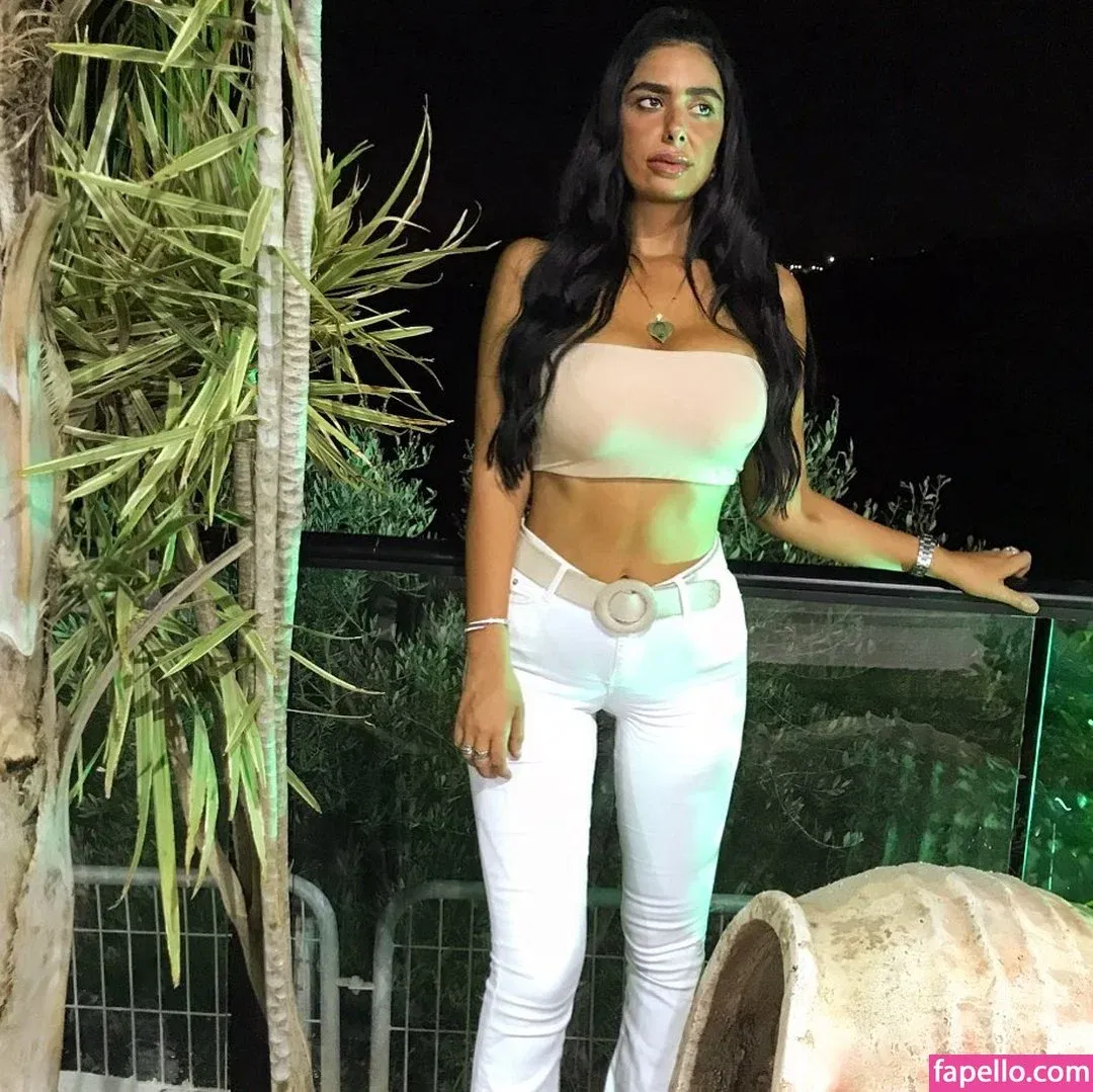 Daniella Pariente Onlyfans Photo Gallery 