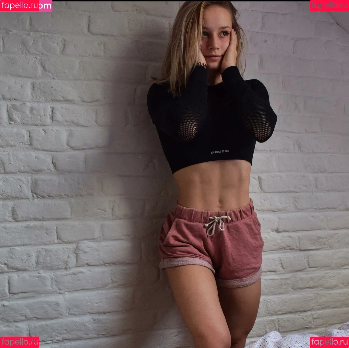 Aline Dessine Onlyfans Photo Gallery 
