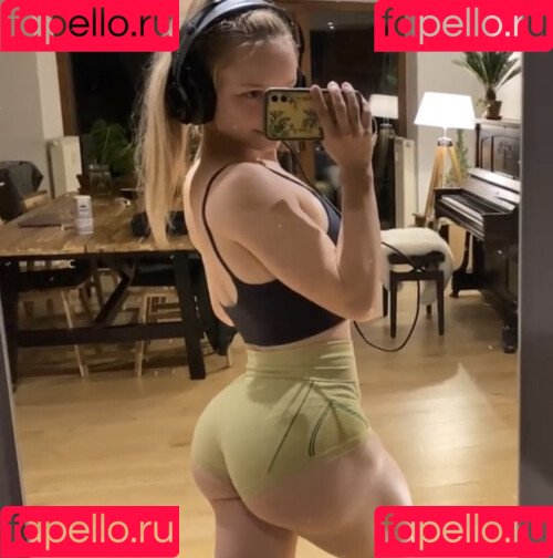 Aline Dessine Onlyfans Photo Gallery 