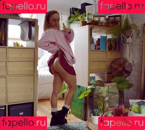 Aline Dessine Onlyfans Photo Gallery 